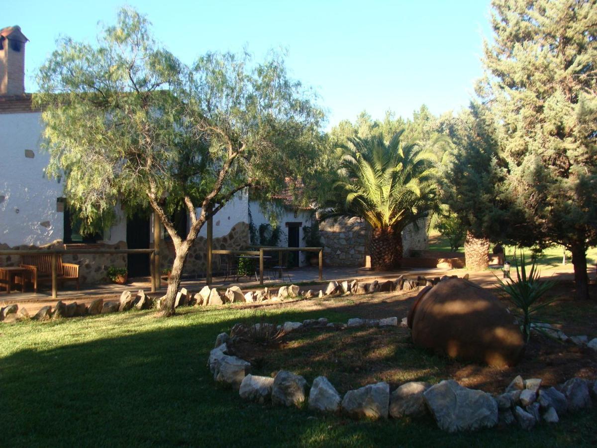 Complejo Rural Puerto Penas Hotel Aroche Екстериор снимка